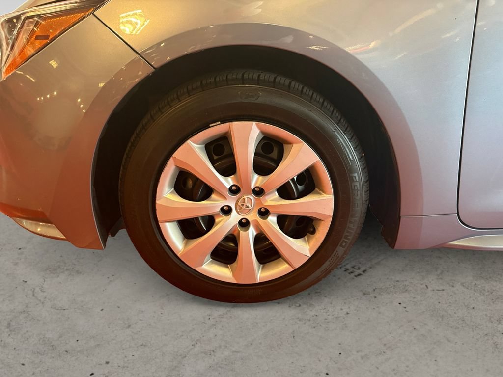 Used 2024 Toyota Corolla LE FWD image 14