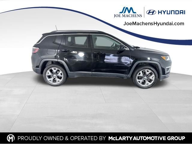 Used 2018 Jeep Compass Limited w/ Navigation Group AWD/4WD image 8