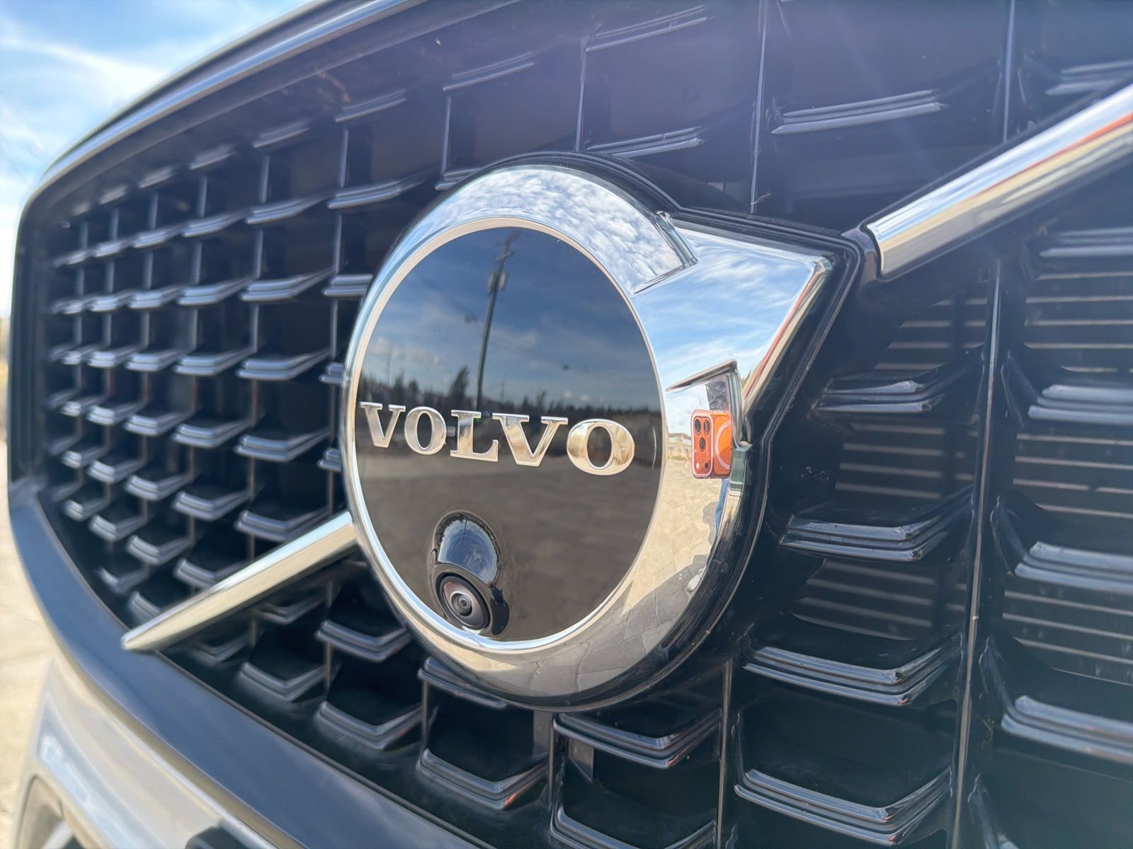 Used 2024 Volvo XC60 T8 Polestar w/ Protection Package Premier image 7