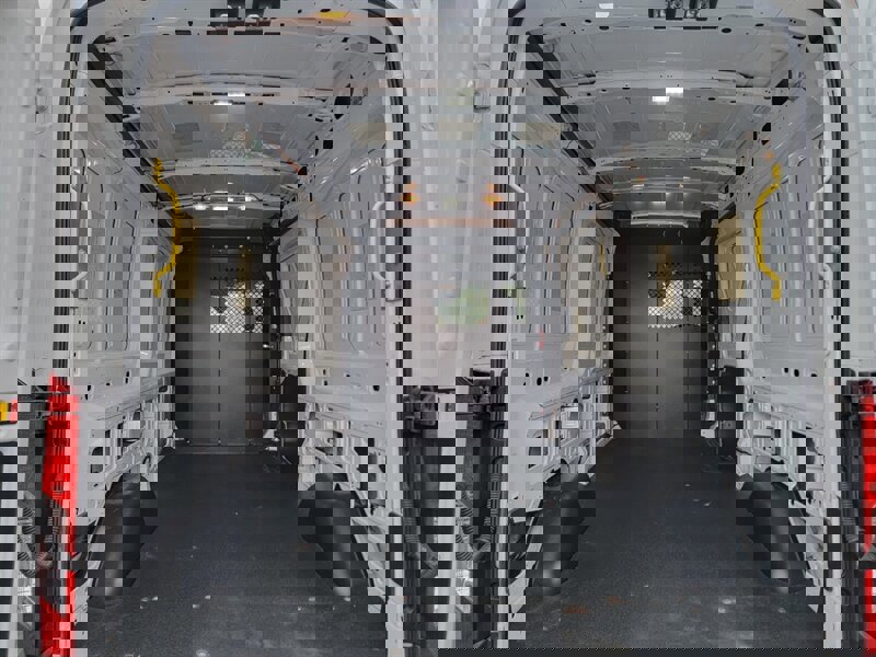 Used 2015 Ford Transit 150 148 Medium Roof image 19