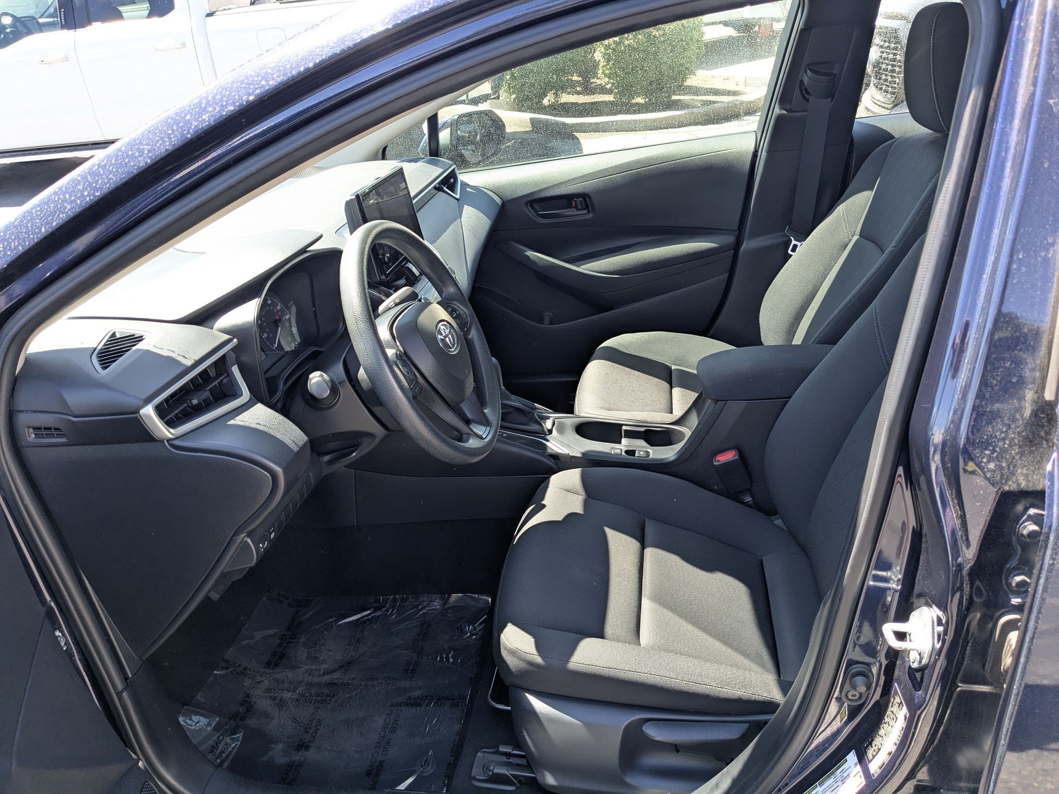 Used 2024 Toyota Corolla LE FWD image 26