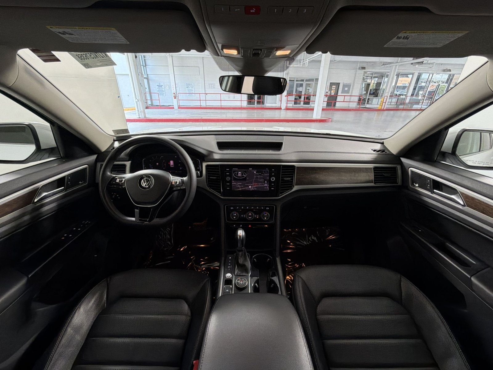 Used 2019 Volkswagen Atlas SEL Premium AWD/4WD image 17