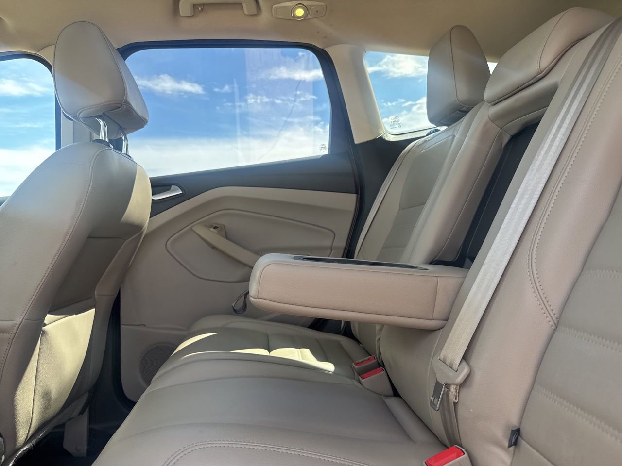 Used 2017 Ford Escape Titanium image 35