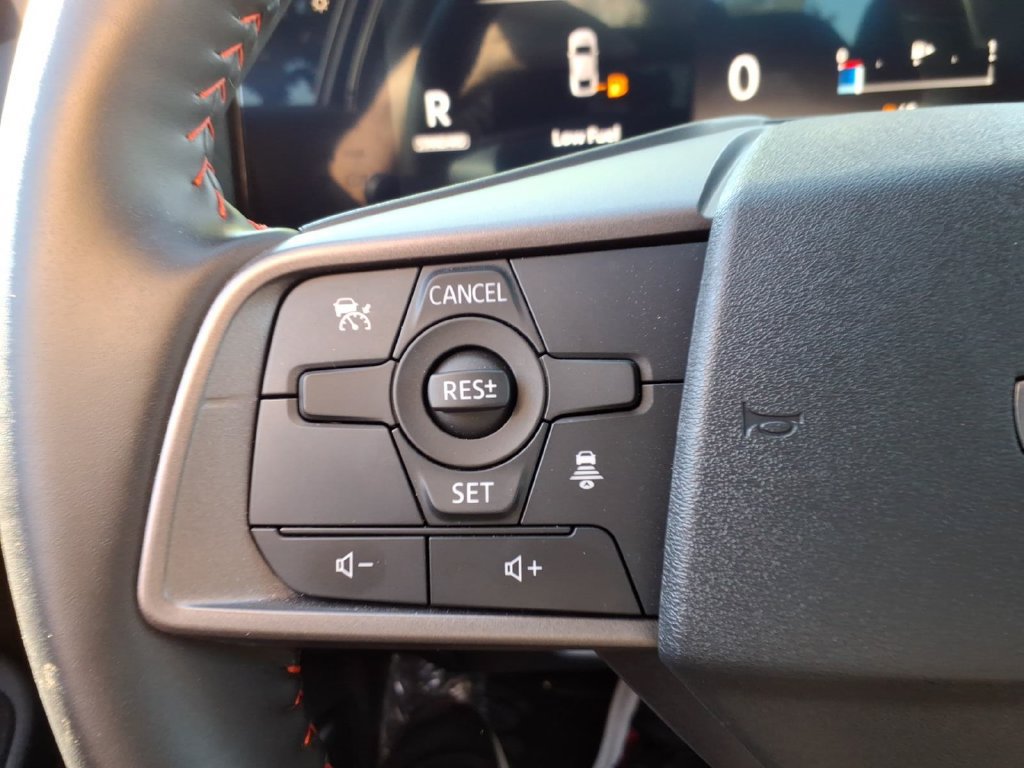 Certified 2026 Nissan Sentra SR w/ Floor Mat Package FWD image 23