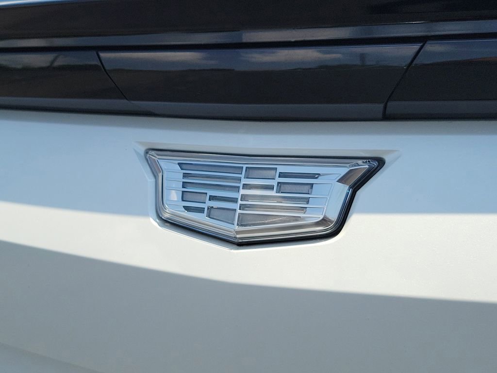Used 2024 Cadillac Lyriq Tech w/ Driver Assist Package AWD/4WD image 29