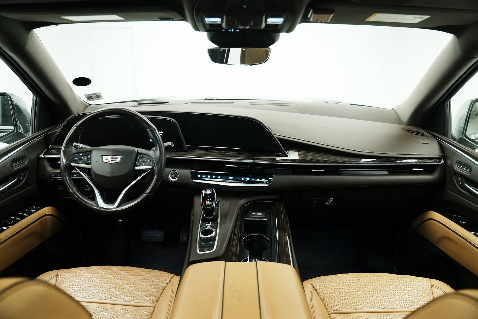Used 2021 Cadillac Escalade ESV Premium Luxury image 22