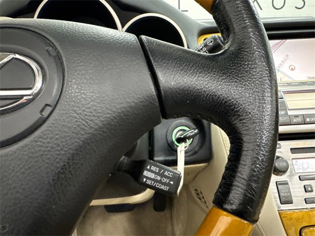 Used 2003 Lexus SC 430 Convertible image 14