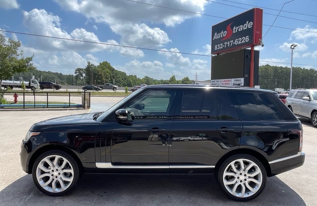 Used 2017 Land Rover Range Rover HSE AWD/4WD image 6
