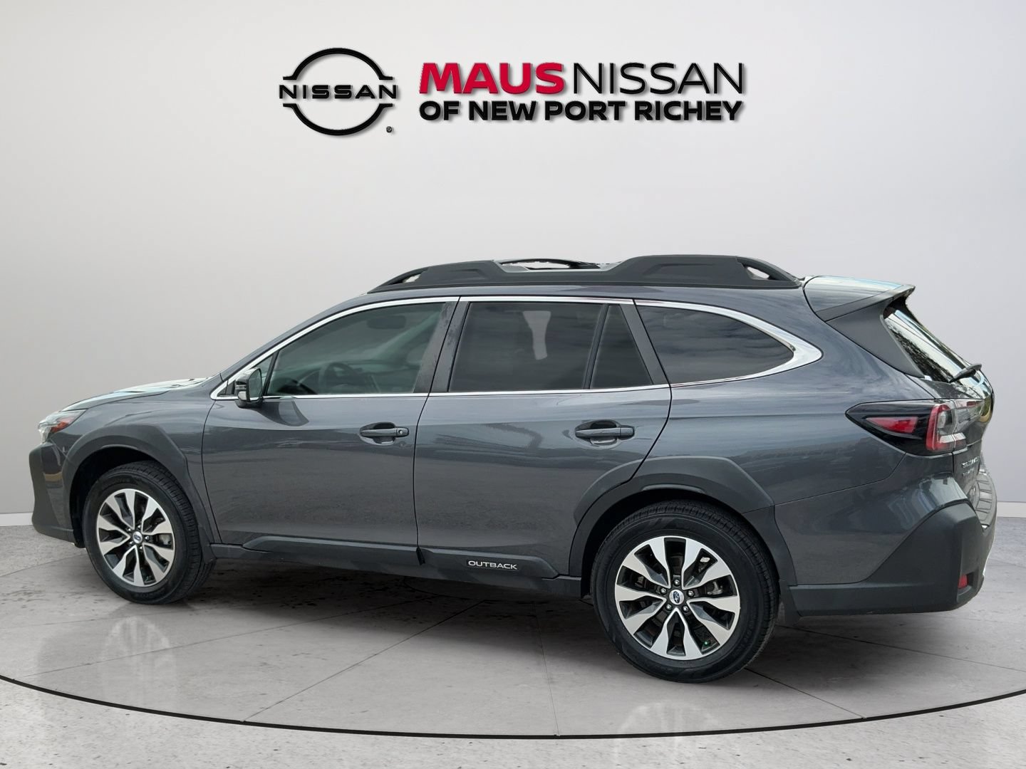 Used 2024 Subaru Outback Limited AWD/4WD image 7