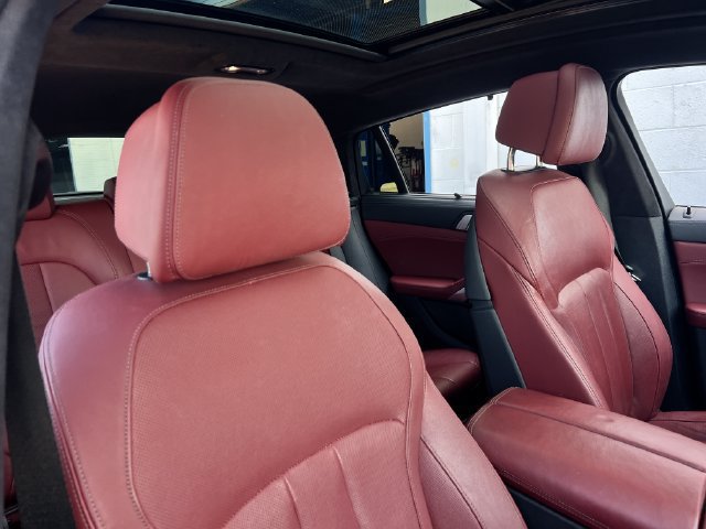 Used 2021 BMW X6 M50i w/ Executive Package AWD/4WD image 30