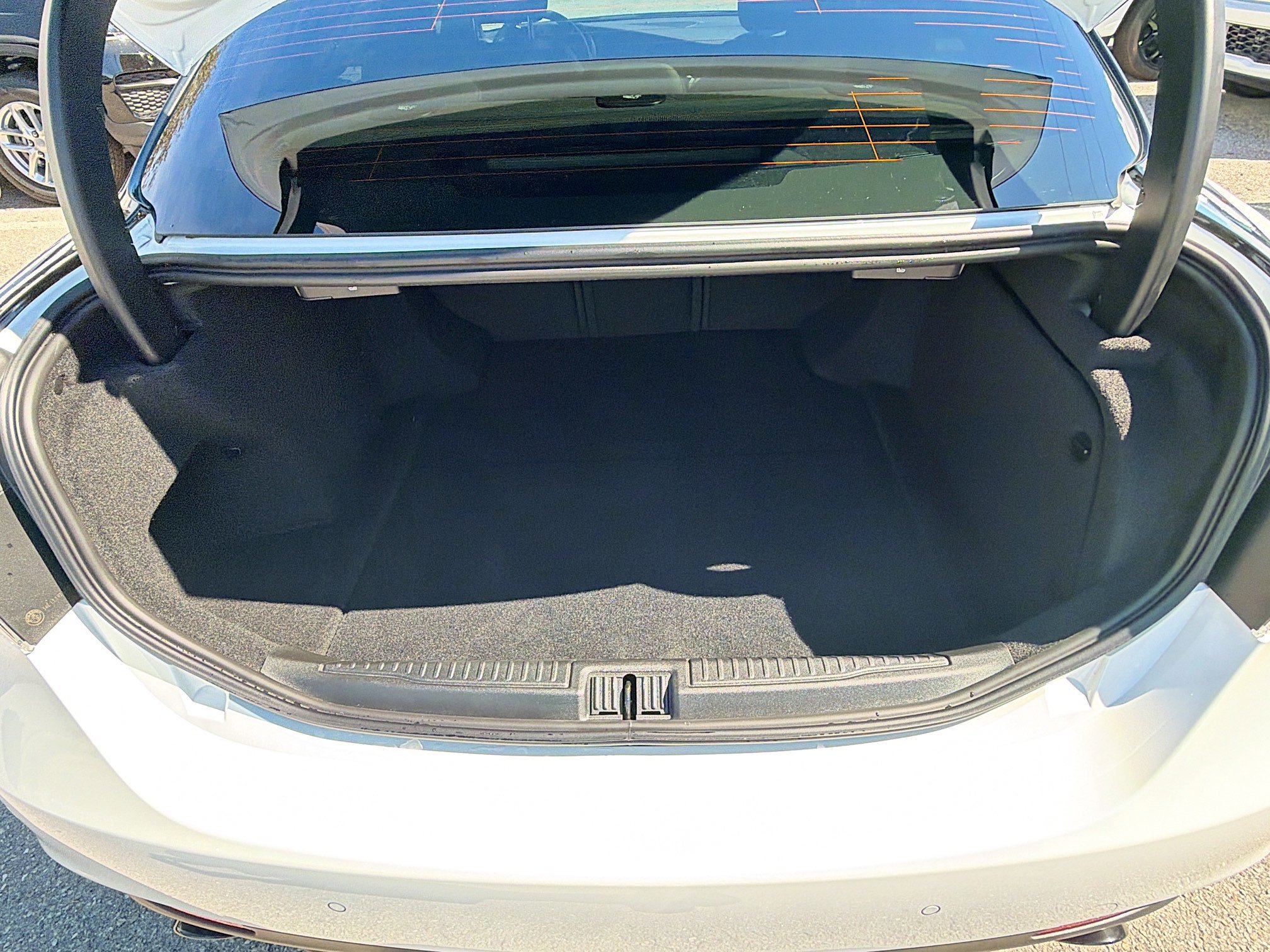 Used 2025 Alfa Romeo Giulia AWD w/ Driving Assist Package image 12