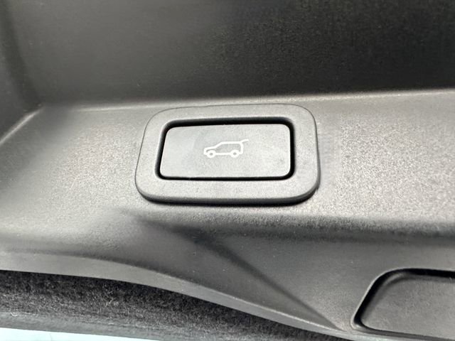 Used 2014 Land Rover Range Rover Sport HSE image 37