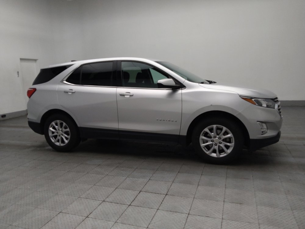 Used 2020 Chevrolet Equinox LT w/ Driver Convenience Package image 11