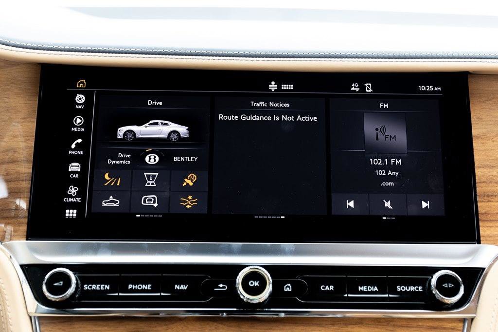Used 2022 Bentley Continental GT AWD/4WD image 32
