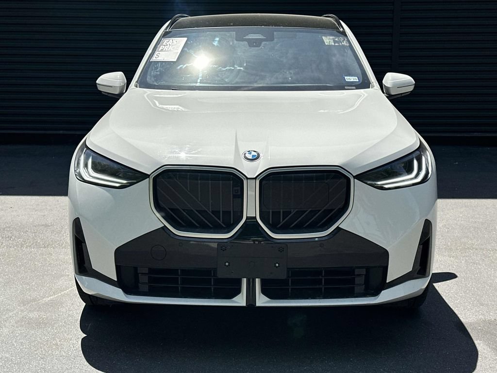 Used 2025 BMW X3 xDrive30i AWD/4WD image 8