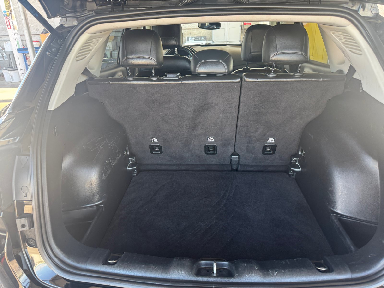 Used 2018 Jeep Compass Latitude w/ Popular Equipment Group FWD image 27