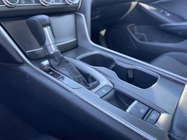 Used 2018 Honda Accord LX image 20