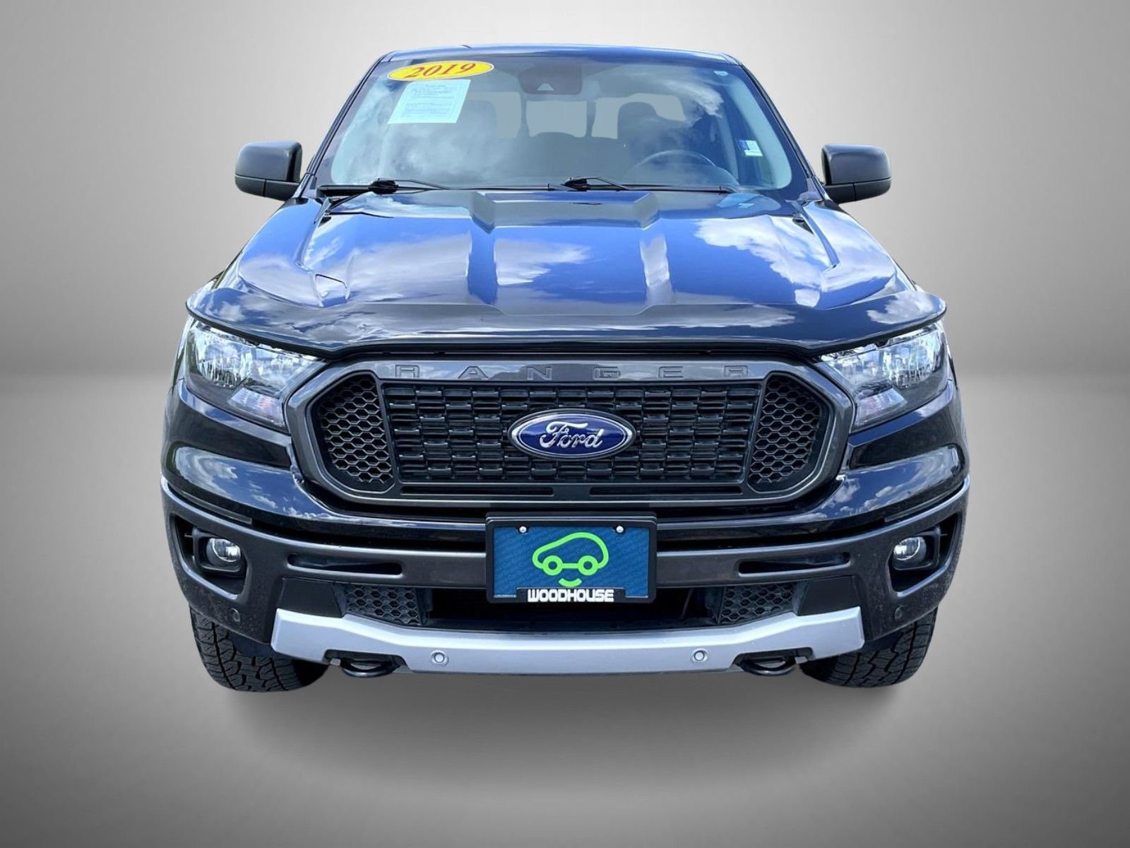 Used 2019 Ford Ranger XLT w/ Equipment Group 302A Luxury AWD/4WD image 2