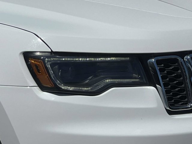 Certified 2020 Jeep Grand Cherokee Limited w/ Luxury Group II AWD/4WD image 7