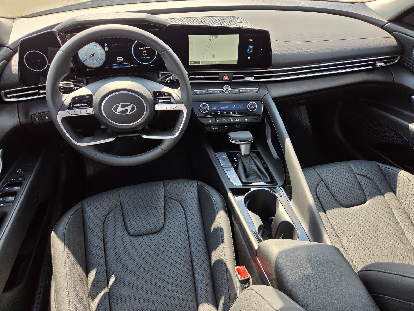 New 2026 Hyundai Elantra Limited FWD image 13