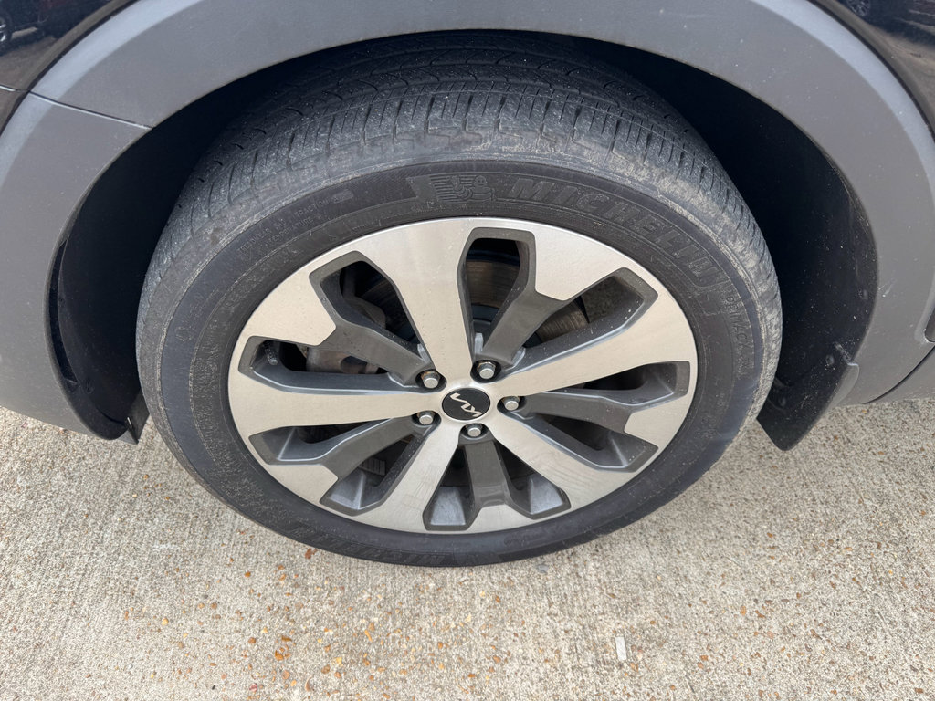 Used 2022 Kia Telluride SX AWD/4WD image 9