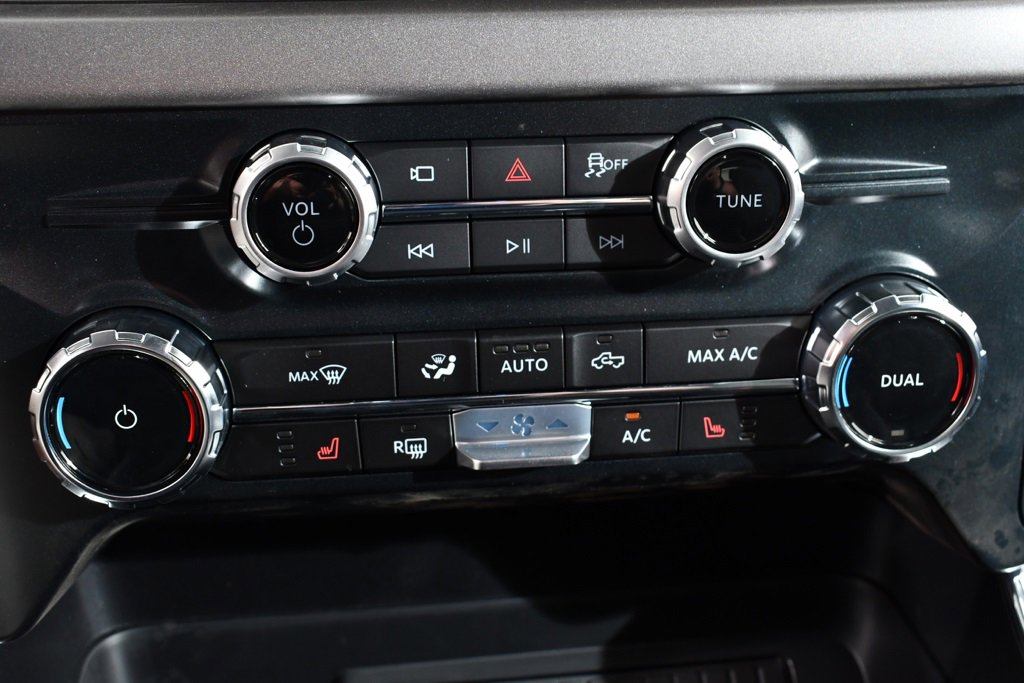 New 2025 Ford F150 XLT w/ Equipment Group 302A MID image 31