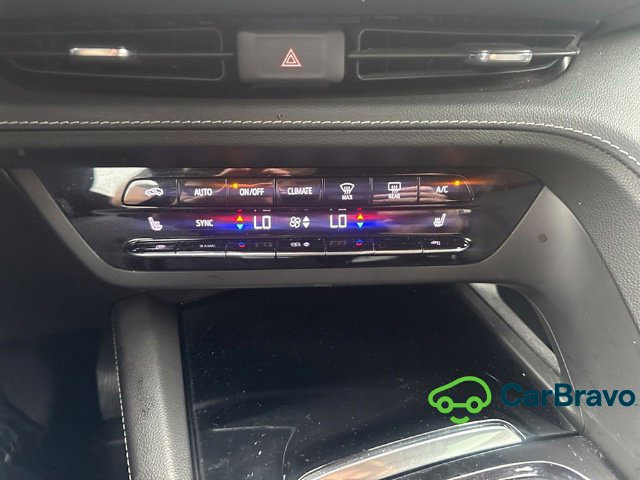 Used 2022 Buick Envision Preferred FWD image 13