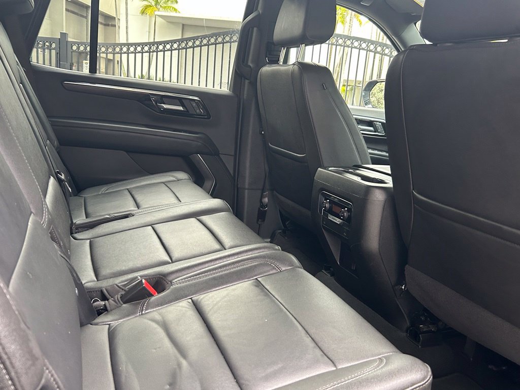 Used 2025 Chevrolet Tahoe LT AWD/4WD image 40