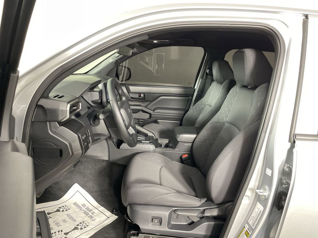 Used 2025 Toyota Tacoma SR image 19