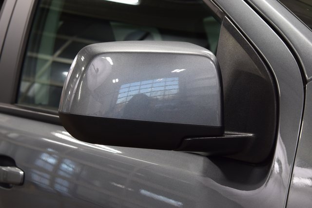 Used 2022 Chevrolet Colorado ZR2 image 16