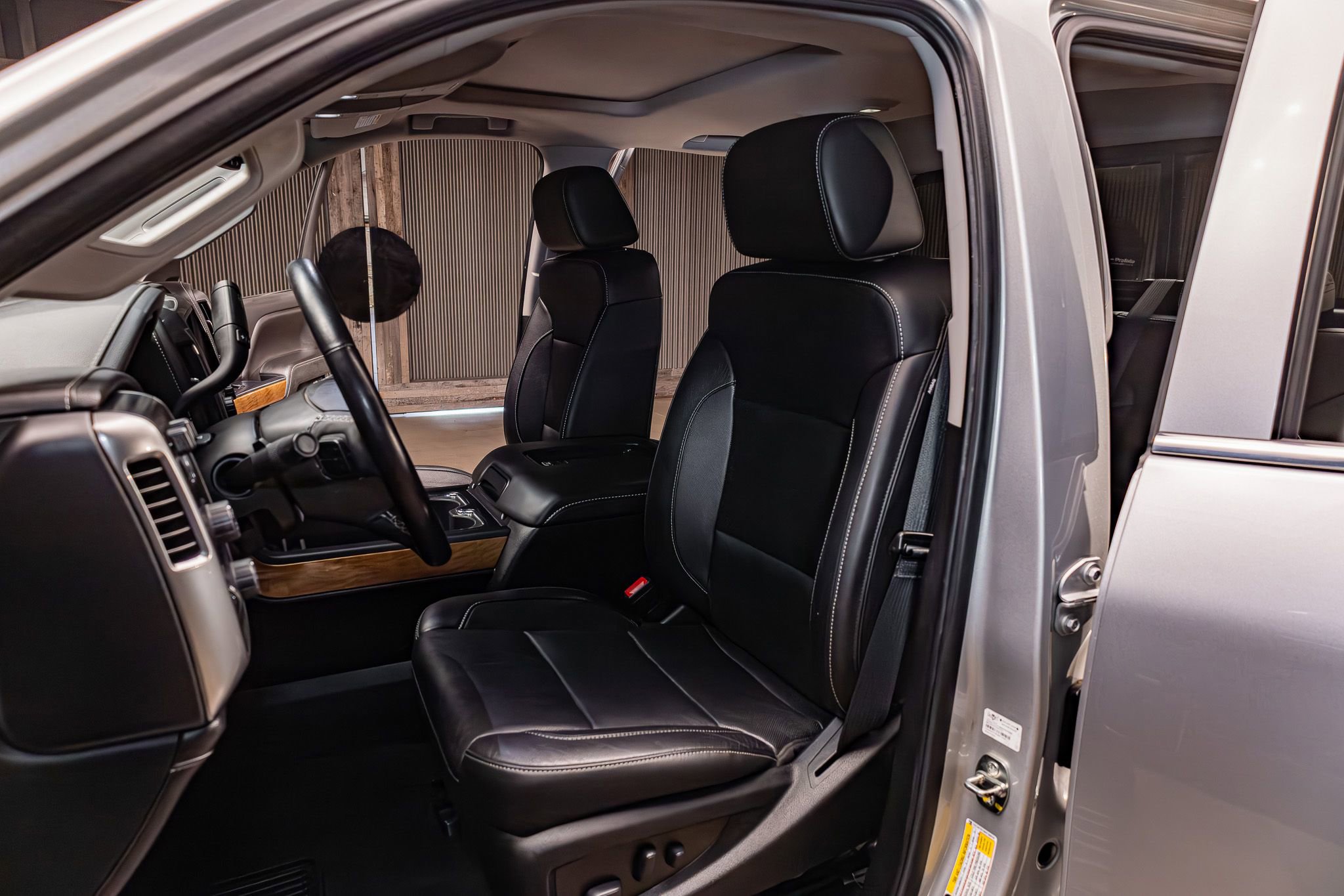 Used 2019 Chevrolet Silverado 2500 LTZ w/ Duramax Plus Package image 22