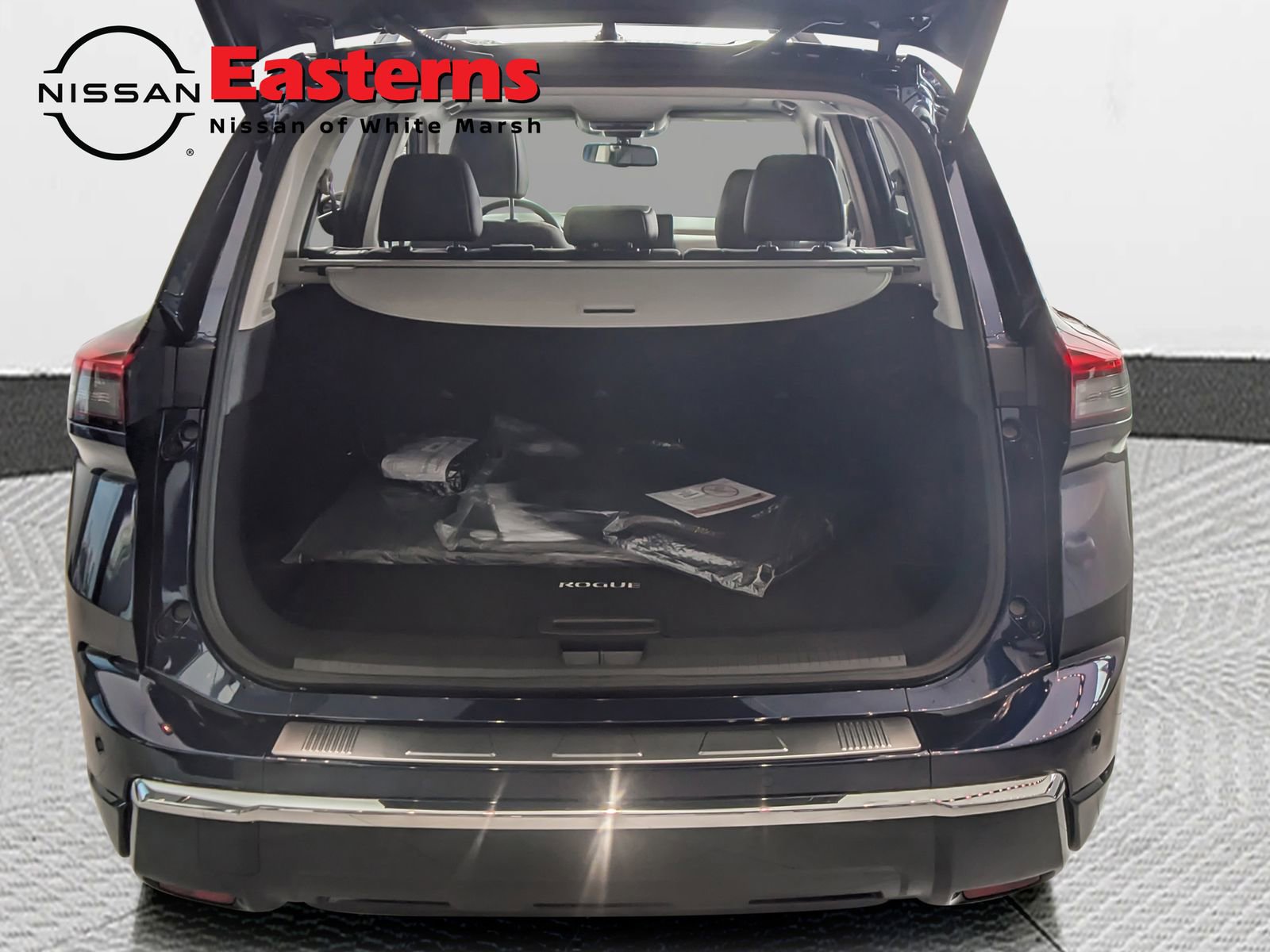 New 2026 Nissan Rogue Platinum AWD/4WD image 16