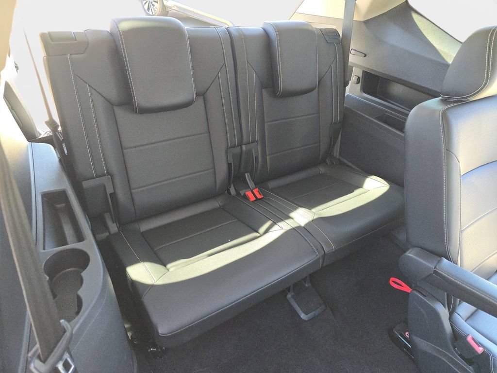 Used 2021 Volkswagen Atlas SEL FWD image 16