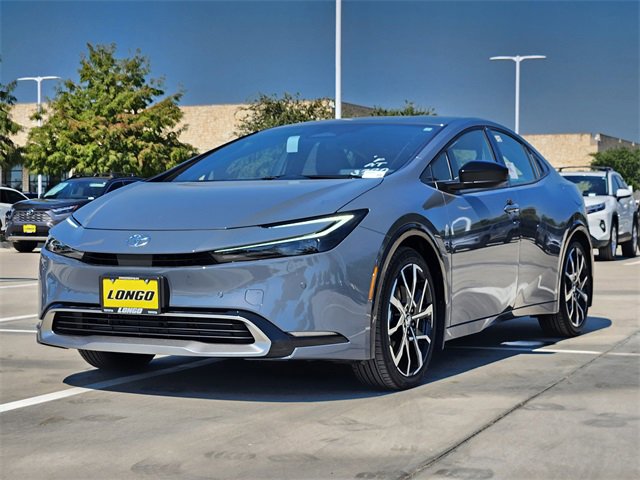 New 2026 Toyota Prius Plug-In Hybrid image 2