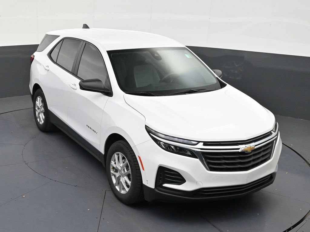 Used 2024 Chevrolet Equinox LS FWD image 15