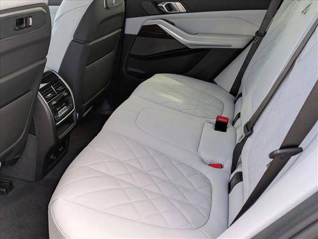 New 2026 BMW X5 xDrive40i w/ M Sport Package image 17