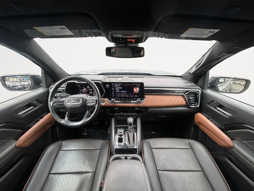 Used 2023 GMC Canyon AT4 w/ AT4 Premium Package image 13