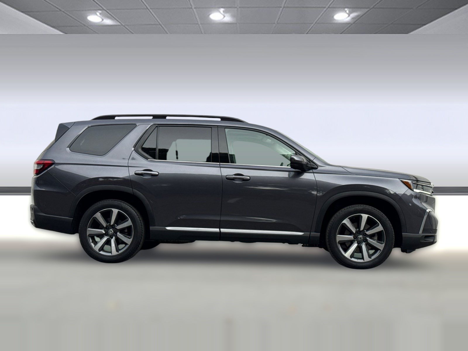 Certified 2024 Honda Pilot Touring image 7