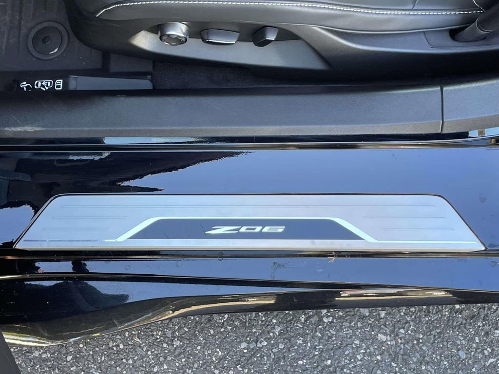 Used 2023 Chevrolet Corvette Z06 image 30