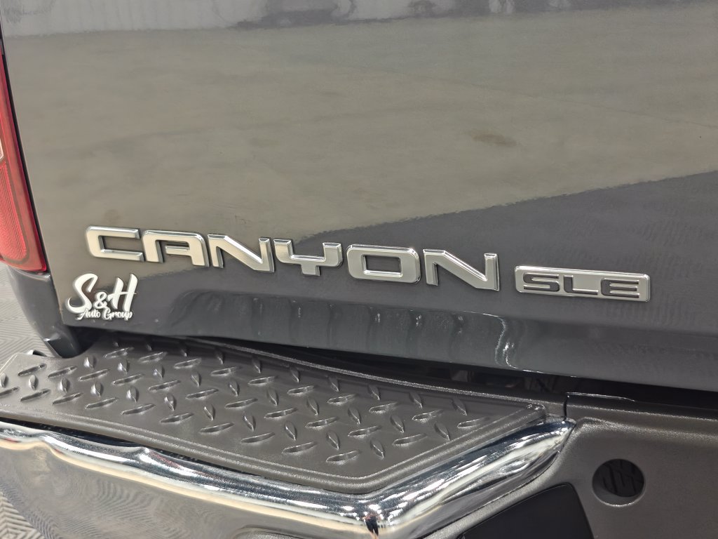 Used 2012 GMC Canyon SLE AWD/4WD image 37