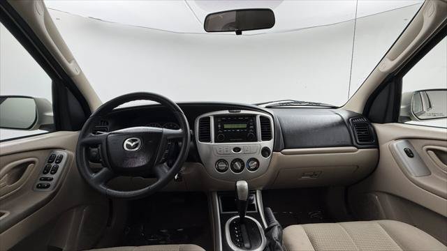 Used 2006 MAZDA Tribute s FWD image 24