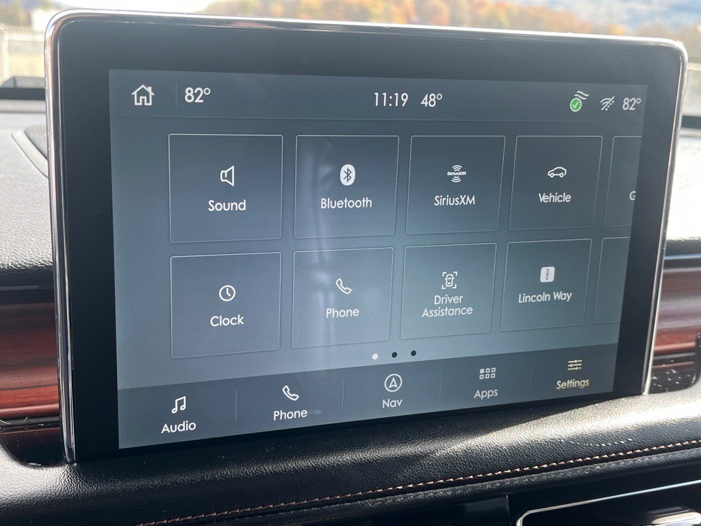 Used 2022 Lincoln Aviator Reserve w/ Equipment Group 201A image 14