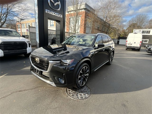 Certified 2024 MAZDA CX-90 Plug-In Hybrid w/ Premium Pkg image 4