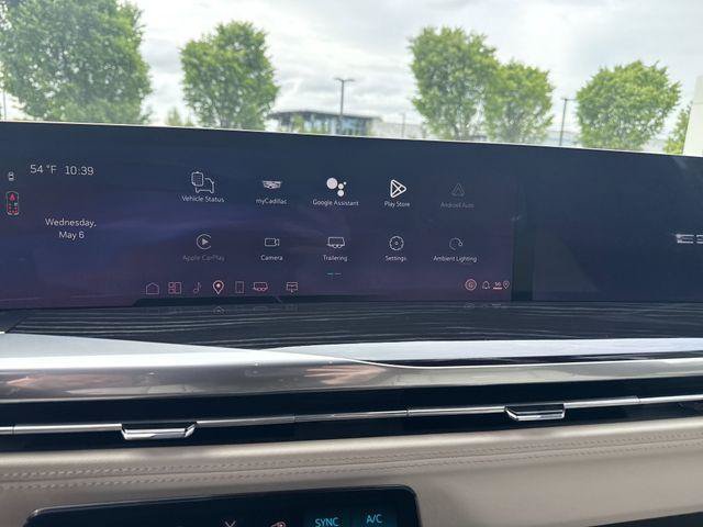 New 2026 Cadillac Escalade Sport w/ Touring Package AWD/4WD image 9