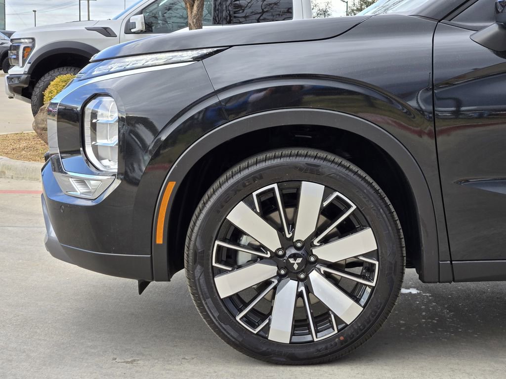 New 2026 Mitsubishi Outlander SE image 5