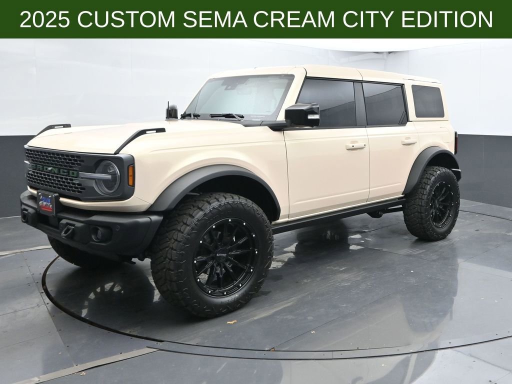 New 2025 Ford Bronco Badlands AWD/4WD image 5