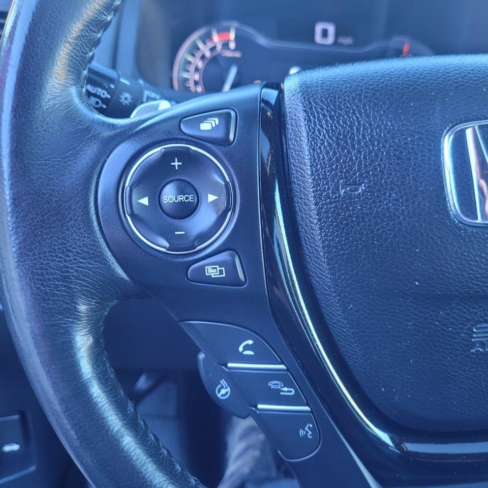 Used 2017 Honda Pilot Elite image 18