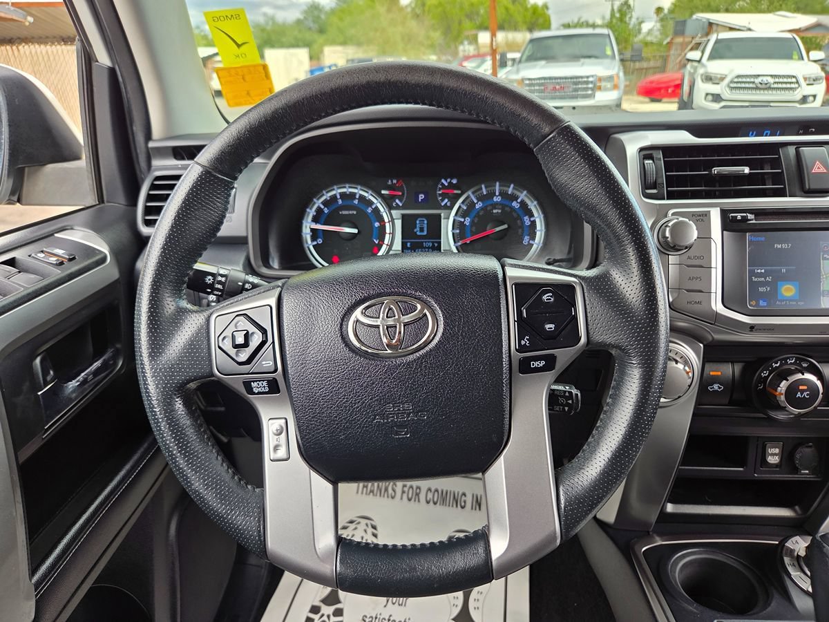 Used 2018 Toyota 4Runner SR5 AWD/4WD image 34