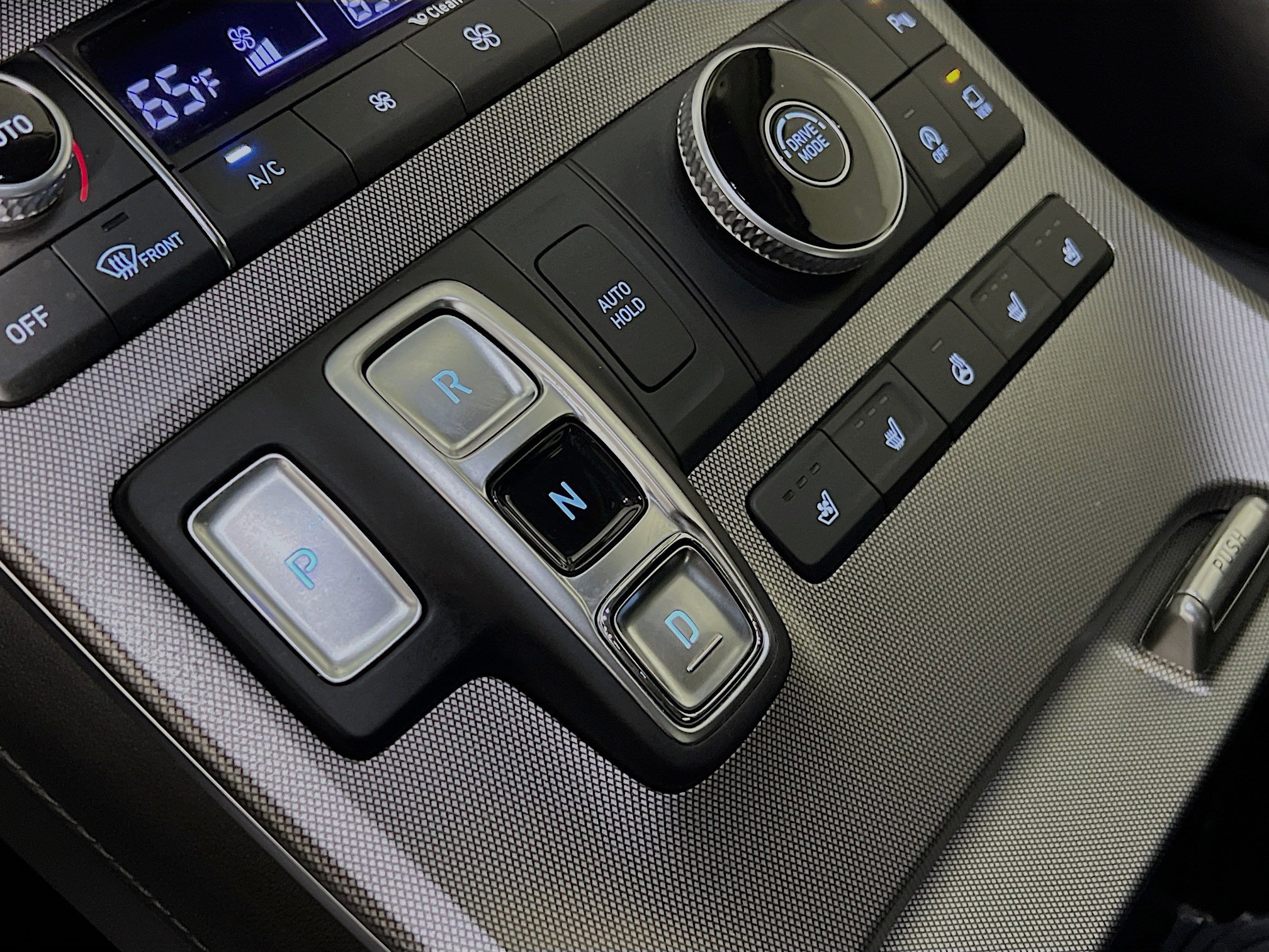 Used 2022 Hyundai Palisade Limited image 24