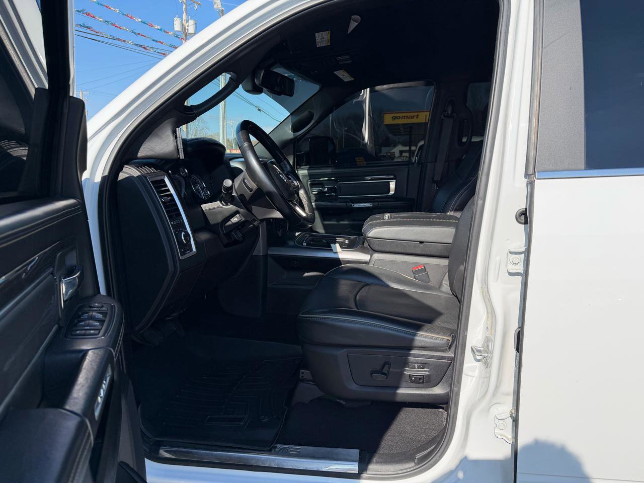 Used 2018 RAM 2500 Limited image 10